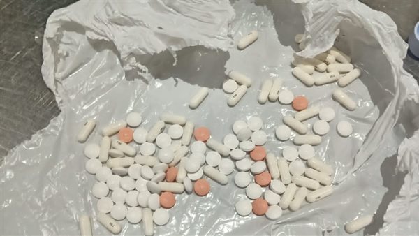 ضبط راكبين بحوزتهما