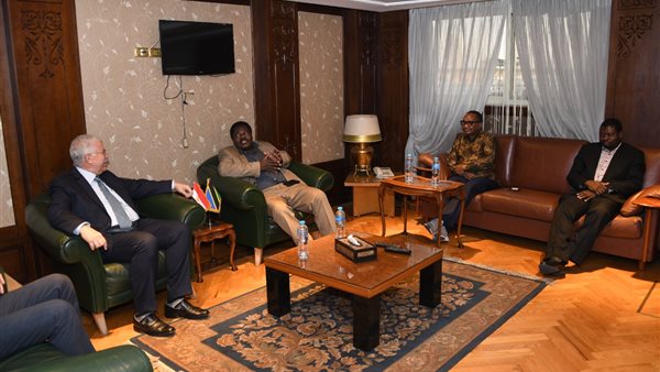 رئيس شركة المقاولون