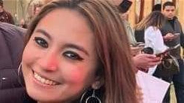 نورا فتاة المعادي