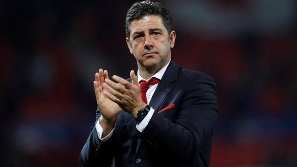 روي فيتوريا 