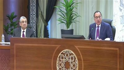 مدبولي: لدينا مخزون من القمح وزيت الطعام يكفي لـ 6 أشهر | بث مباشر