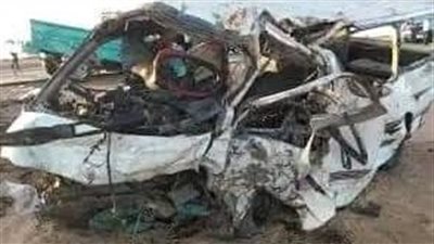 مصرع وإصابة 17.. ننشر أول صور لحادث تصادم ميكروباص و3 سيارات ملاكي بأسيوط