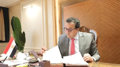  عبدالغفار يؤكد على أهمية التنسيق بين كافة جهات التعليم العالي فيما يخص ملف التغيرات المناخية