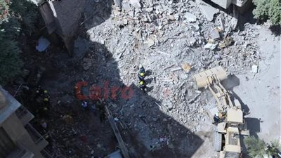 استمرار استخراج ضحايا حادث انهيار عقار مكون من 5 طوابق بالوايلي │ بث مباشر