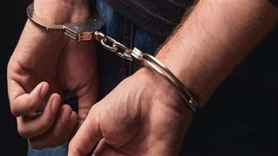 بث مباشر | تفاصيل ضبط موظف بشركة أدوية بسوهاج بعد نصبه على المواطنين في 4 ملايين جنيه