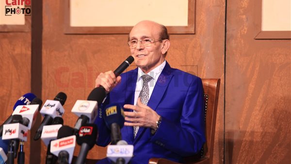 الفنان محمد صبحي