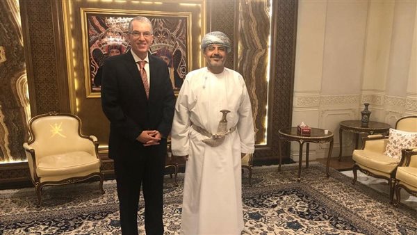 السفير المصري ووزير