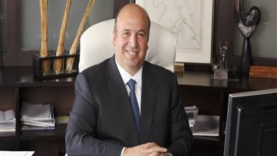 حبس نجل محمد حسنين هيكل وآخر 3 سنوات بسبب 18 مليون دولار