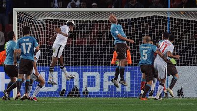 ذكرى ملحمة كأس القارات.. عندما أسقط الفراعنة أبطال العالم برأسية حمص