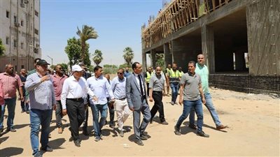 محافظ المنيا يتابع أعمال إنشاء مستشفى بني مزار ومطاي المركزي