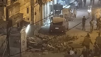 انهيار العقارات بالإسكندرية ناقوس خطر يهدد حياة المواطنين.. والأهالي يطالبون المسؤولين بالتدخل لإنقاذهم