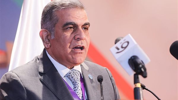 الدكتور أشرف حيدر