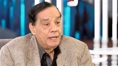 حلمي بكر: مطربين المهرجانات شايلين مطاوي في جيوبهم.. وأنا وراهم ومش هسيبهم