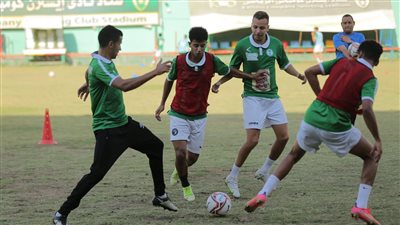 إيسترن كومباني يواصل استعداداته لمواجهة بيراميدز في الدوري