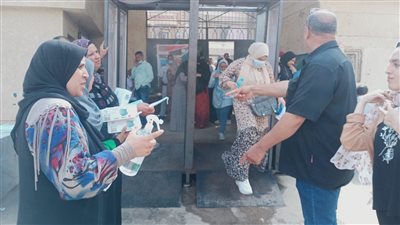 طلاب الثانوية يؤدون الامتحانات وسط إجراءات مشددة في الغربية