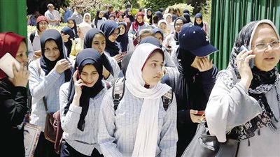 تشديد إجراءات التفتيش على سماعات الأذن ومكافحة الغش داخل لجان امتحانات الثانوية العامة