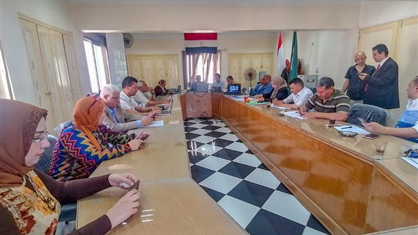 غرفة عمليات متابعة