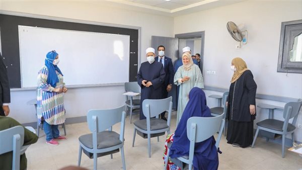 شيخ الأزهر يتفقد