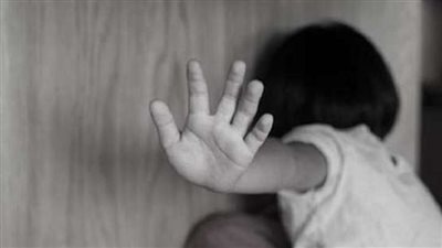 بنتي في خطر.. استغاثة أب تعرضت صغيرته للضرب على يد والدة طليقته بالدقهلية 