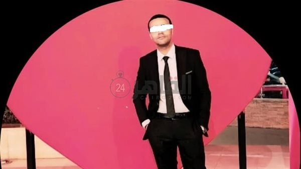 موظف البنك الأهلي