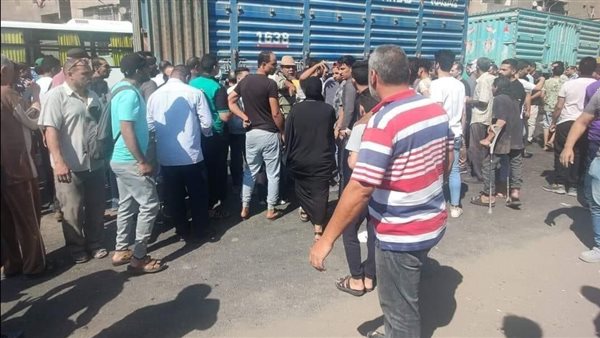 سيارة تدهس سيدة -