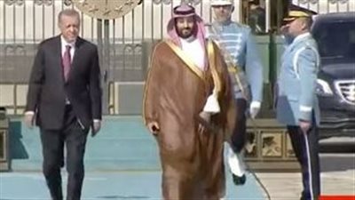 أردوغان يستقبل ولي العهد السعودي محمد بن سلمان في أول زيارة لتركيا بعد مقتل خاشقجي