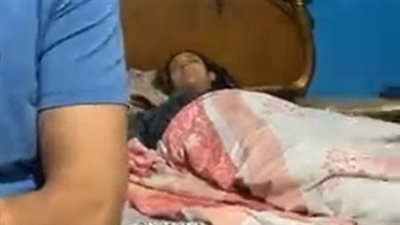 عقب خروجها من المستشفى.. والد ضحية المشاكل الأسرية بـ حلوان: زوجها قطع أذنها وحالة الجنين غير مستقرة | بث مباشر 