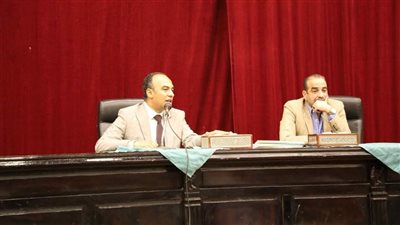 محافظ المنيا يوجه بمتابعة ملف التعديات بالبناء على الأراضي الزراعية