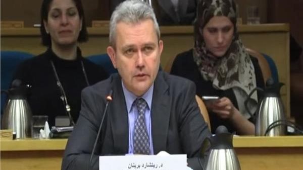 الدكتور ريتشارد برنان،