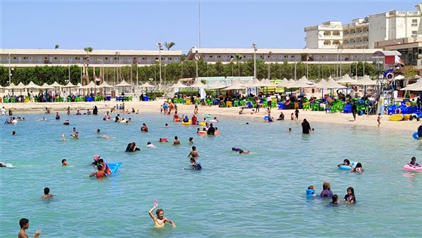 إقبال على الشواطئ