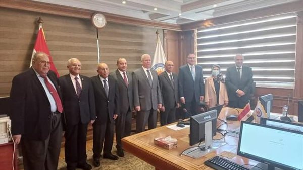 اللجنة المُختصة بترشيح