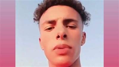 إيقاف ناشئ بـ الإسماعيلي وحرمانه من مستحقاته لنشره صورة بقميص الأهلي