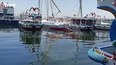 بث مباشر | تسرب بقعة سولار من أحد الفنادق العائمة بمياه النيل في الأقصر