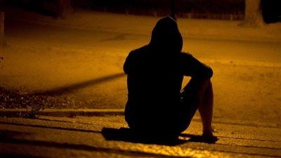 شاب بالغردقة يهدد بإنهاء حياته: بموت ومش قادر استحمل وهقابل ربنا وأبكيله | بث مباشر