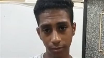 شاب أسواني يعزي أسرة نيرة أشرف بالمنصورة: كنت تايه وهي اللي أنقذتني وكان لازم أجي لأهلها | بث مباشر