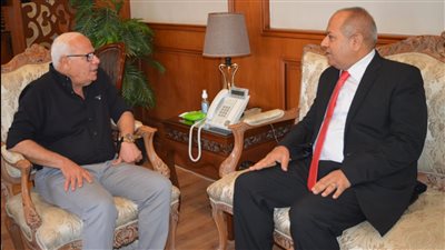 محافظ بورسعيد يستقبل رئيس مجلس إدارة شركة القناة للكهرباء | صور 