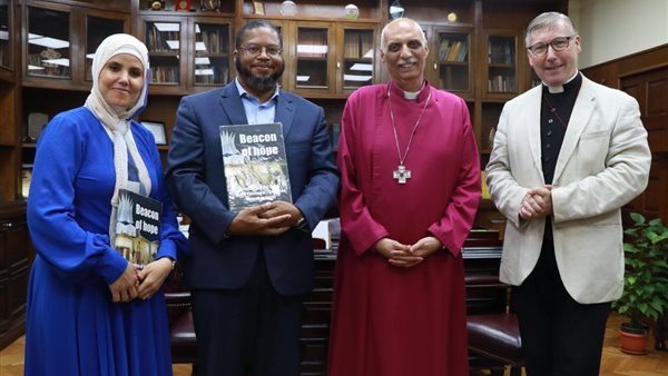 رئيس الأسقفية يستقبل