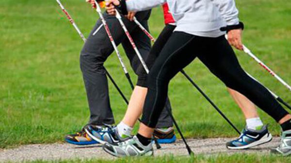  مشي النورديك 