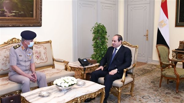 الرئيس السيسي والقائد