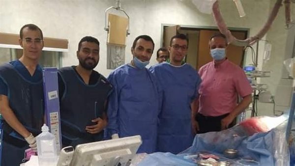 الفريق الطبى 