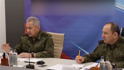 وزير الدفاع الروسي يتفقد المجموعات العسكرية في أوكرانيا 