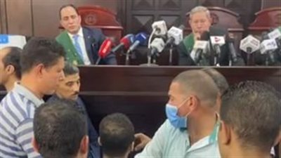 بدء أولى جلسات محاكمة المتهم بقتل نيرة أشرف.. والجاني: أبوها وعدني بالارتباط بها| بث مباشر 