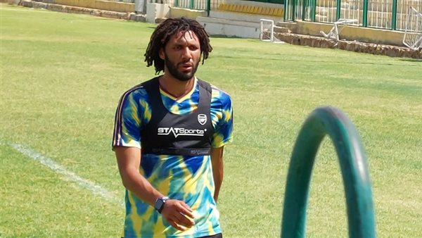 محمد النني خلال زيارته