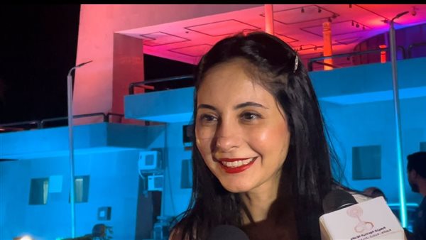 نسمه عبد العزيز