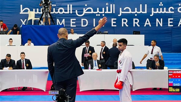 أحمد أيمن لطفي يرفع