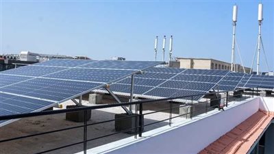 مصدر بالسياحة: تركيب محطات الطاقة الشمسية لـ 10 فنادق في شرم الشيخ حتى الآن 