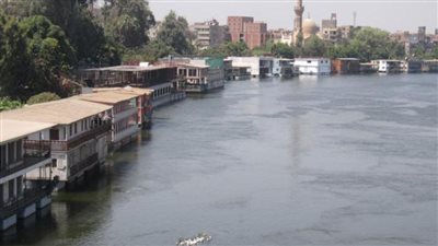 تفاصيل سحب العائمات غير المرخصة في نهر النيل