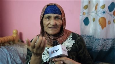 سيدة بدار مسنين تستغيث: أنا مرمية ومفيش حد بيسأل فيا.. وجوز بنت أختي كان عاوز يغتصبني | بث مباشر