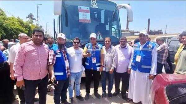 انطلاق قافلة حجاج