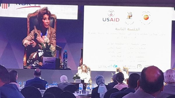  الدكتورة سميحة فوزي